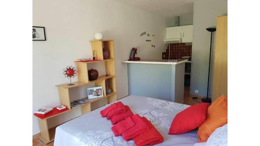 Chambre d’hôte pour 2 personnes, avec terrasse ainsi que jardin et piscine à Draguignan - 2