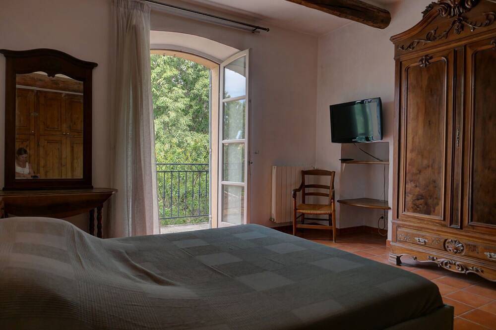 Charmante maison de village avec jardin et piscine privée en Provence in Sainte-Cécile-les-Vignes, Vaucluse