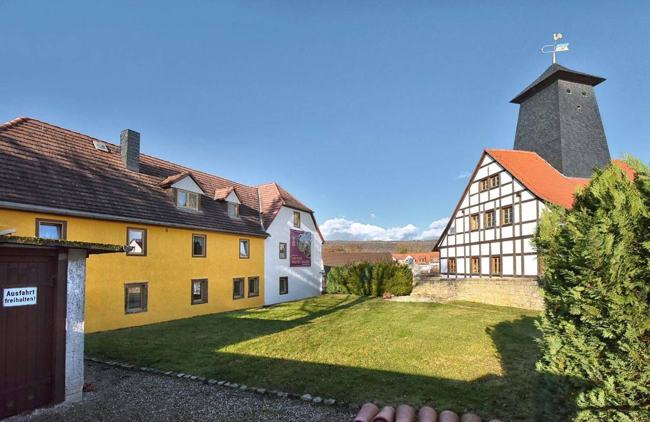 Ganze Wohnung, Hausamsolschacht in Naumburg, Saale-Unstrut