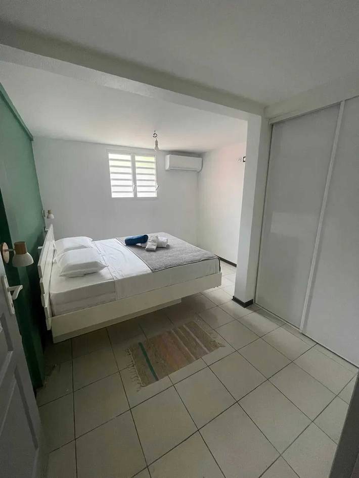 Appartement de vacances pour 2 personnes, avec piscine et terrasse