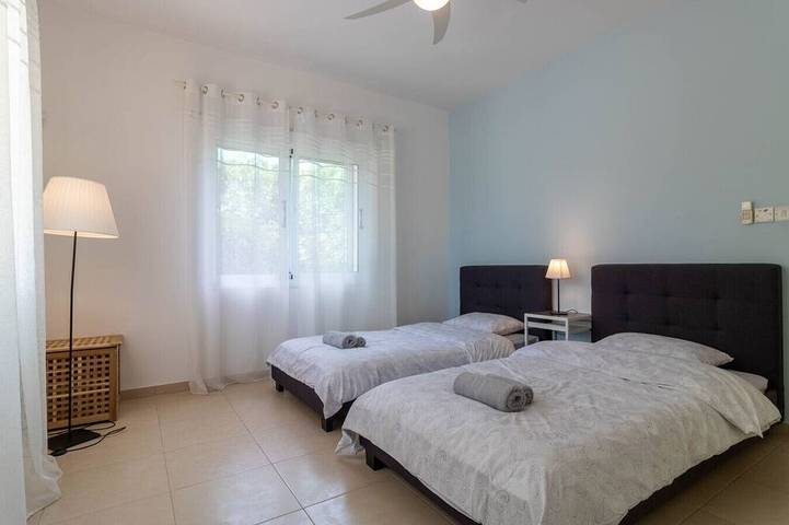 Location de vacances pour 10 personnes, avec balcon et jardin à Coral Bay - 3