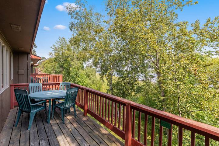 Holiday apartment for 4 people, with balcony and pool as well as sauna - 1