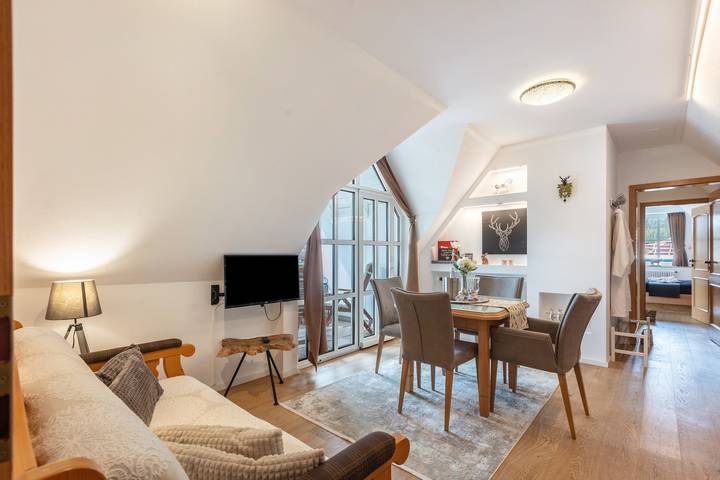 Ferienwohnung für 4 Personen, mit Sauna und Seeblick sowie Garten, mit Haustier in Schluchsee - 2