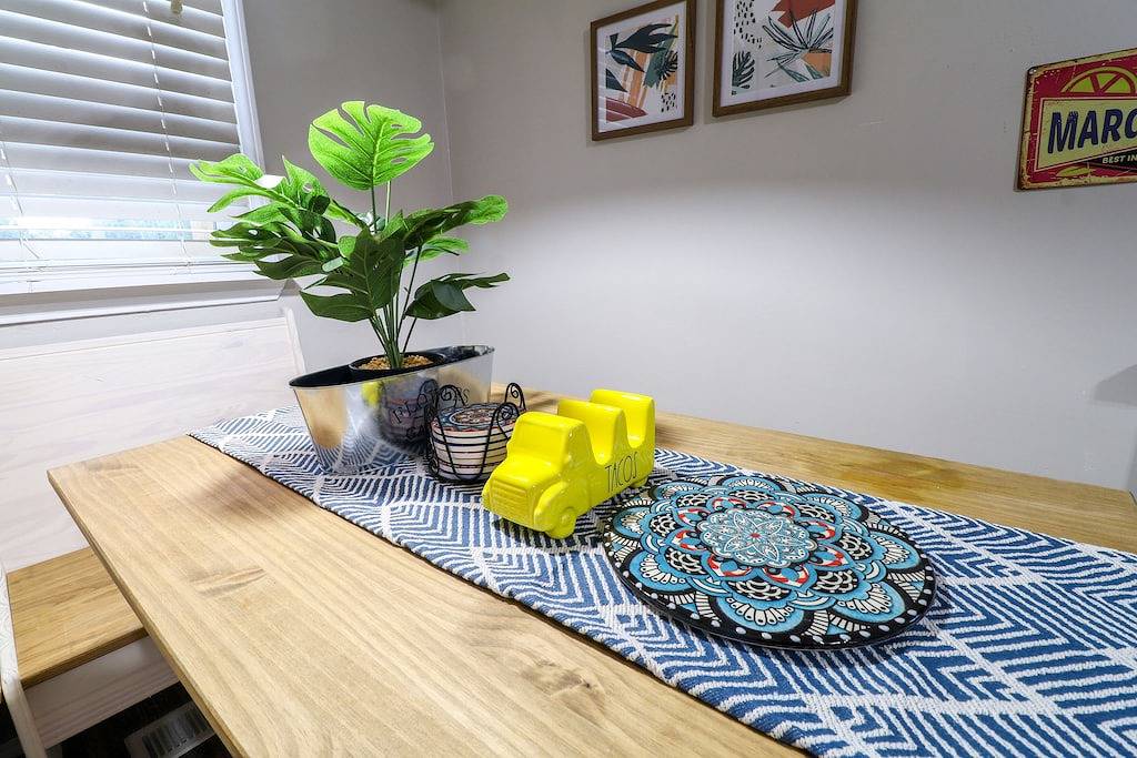 ⭐️Casa Maria⭐️⛳️📚🏥🏟🌮🐕 in Greensboro, Guilford County