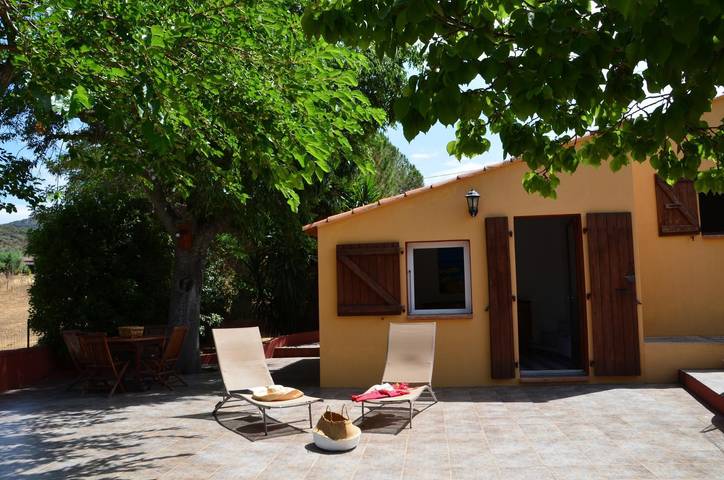 Casa de huéspedes para 4 personas, con jardín y terraza - 1