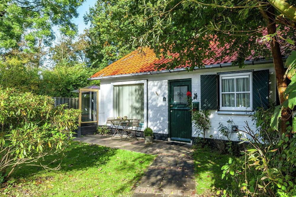 Schönes Ferienhaus Zeeroos in Zeeland in Koudekerke, Walcheren