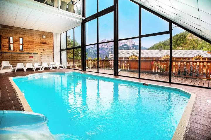 Hôtel pour 2 personnes, avec piscine et sauna dans les Alpes-de-Haute-Provence - 2