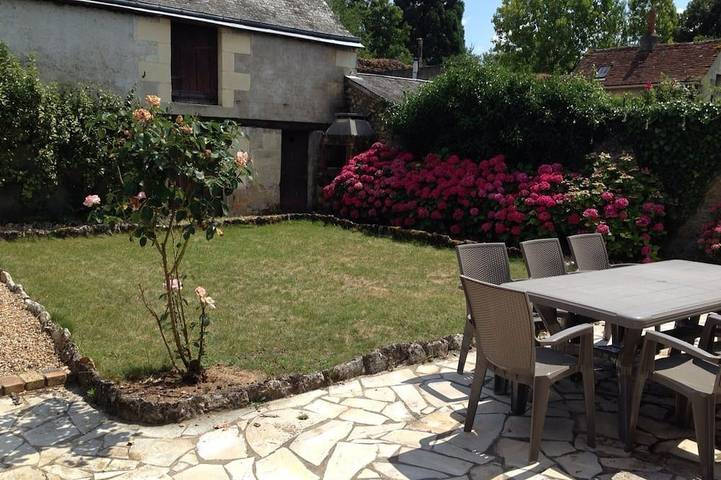 Gîte pour 8 personnes, avec Terrasse et Jardin