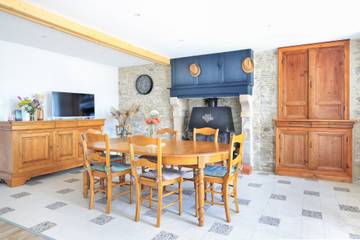 Location de vacances pour 5 personnes, avec terrasse et jardin à Saint-Marcouf