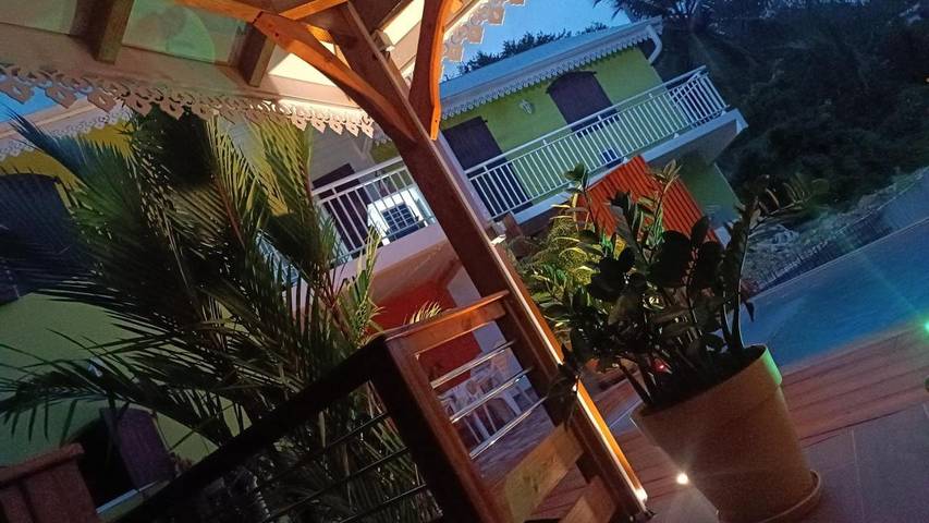 Maison d’hôte pour 2 personnes, avec piscine et terrasse dans Le Marin - 2