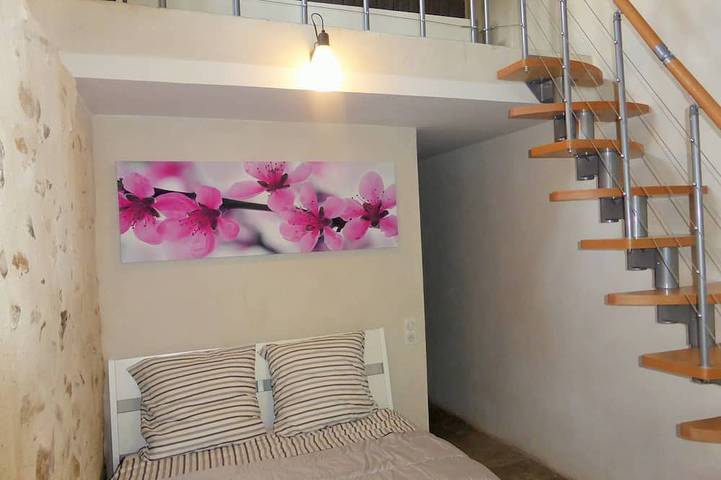 Location de vacances pour 8 personnes, avec terrasse et jardin à Entrechaux - 3