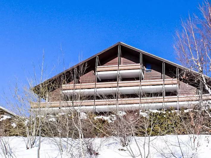 Vacation rental for 4 people, with balcony in Montana (Switzerland)