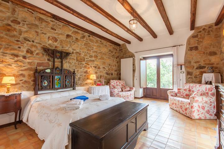 Villa Olmo With Private Pool in Castel di Lucio, Monti Nebrodi