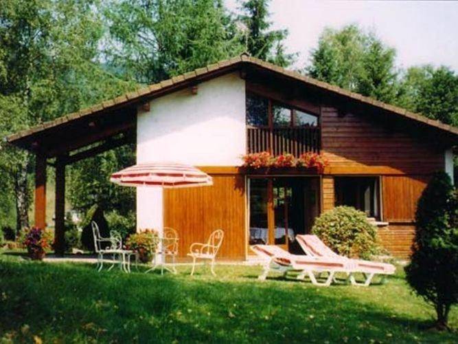 Chalet pour 6 personnes, avec Balcon ainsi que Terrasse et Piscine