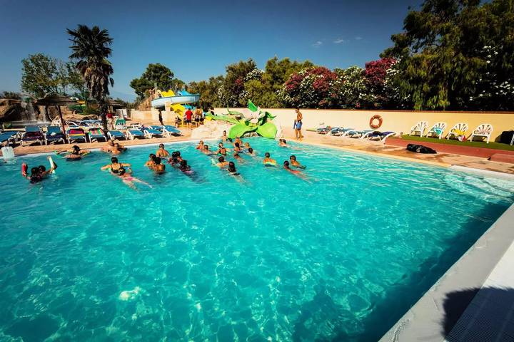 Camping für 8 Personen, mit Pool und Terrasse, mit Haustier in Südfrankreich - 3