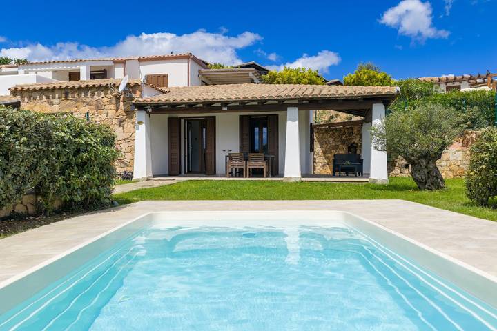 Holiday home for 5 people, with Garden and Children pool in Italy
