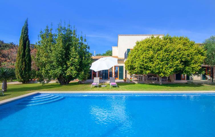 Charmante Wohnung in Crestatx mit Pool und AC in Crestatx, Sa Pobla