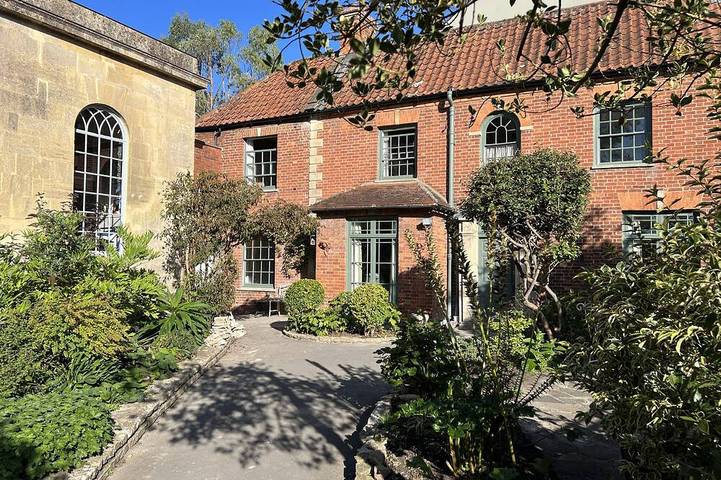 Holiday rental for 8 people, with garden in Glastonbury