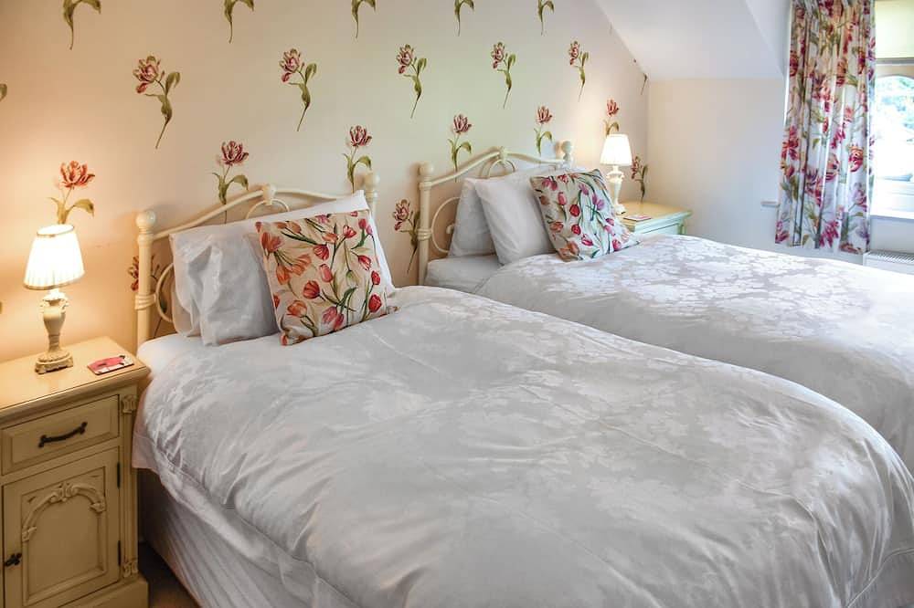 Captain's Cottage in Great Yarmouth, The Broads