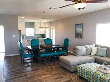 Vacation House for 14 Guests in Corpus Christi, Mustang Island, Picture 3