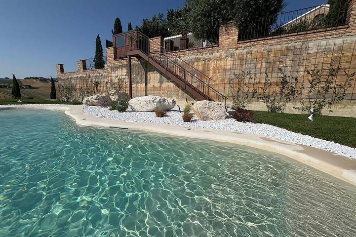 Casa vacanza per 6 persone, con giardino e sauna nonché idromassaggio in Filottrano