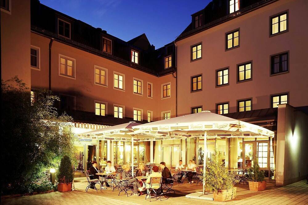 Queensize-Bett - Komfort-Zimmer - Best Western soibelmanns Wittenberg in Wittenberg, Wittenberg (Landekris)