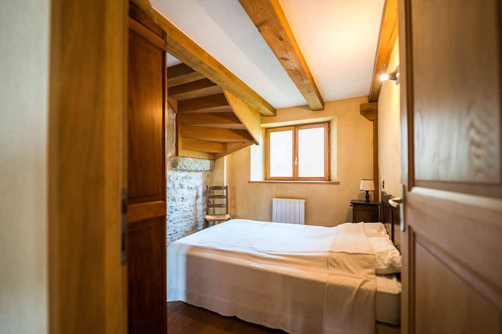 Maison de caractère rénovée in Le Poët-Célard, Région de Die