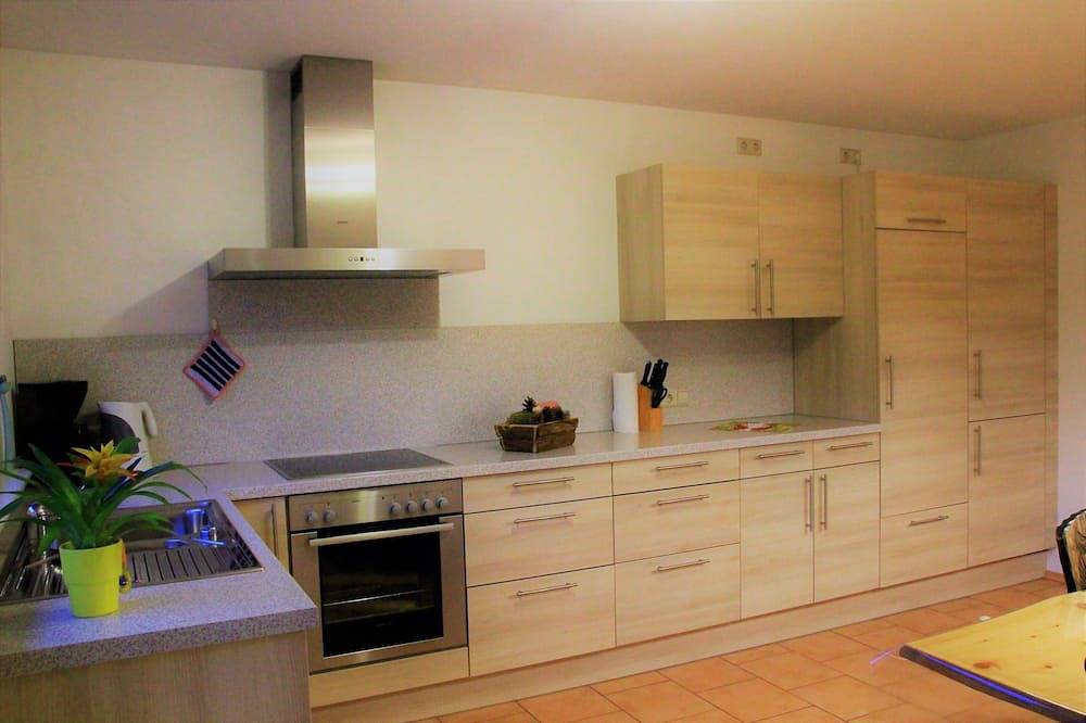 Ganze Wohnung, Ferienhaus Sport Rees,Familien-Ferienwohnung,30 Minuten nach Freiburg,Europapark in Suedlicher Schwarzwald, Oberried