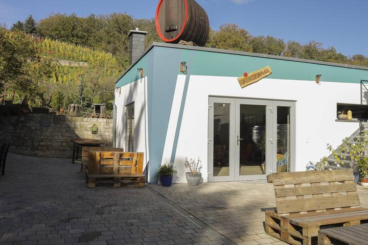 Ferienwohnung für 6 Personen, mit Balkon und Terrasse sowie Garten in Saale-Unstrut