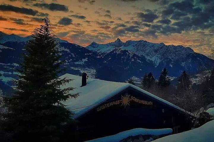 Ferienhaus für 12 Personen, mit Garten in Vorarlberg