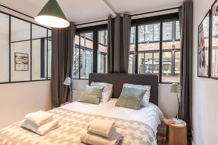 Appartamento intero, Hedonist House - Fantastic Architect Loft for 10 guests near Metro in Parigi, Ile-de-France