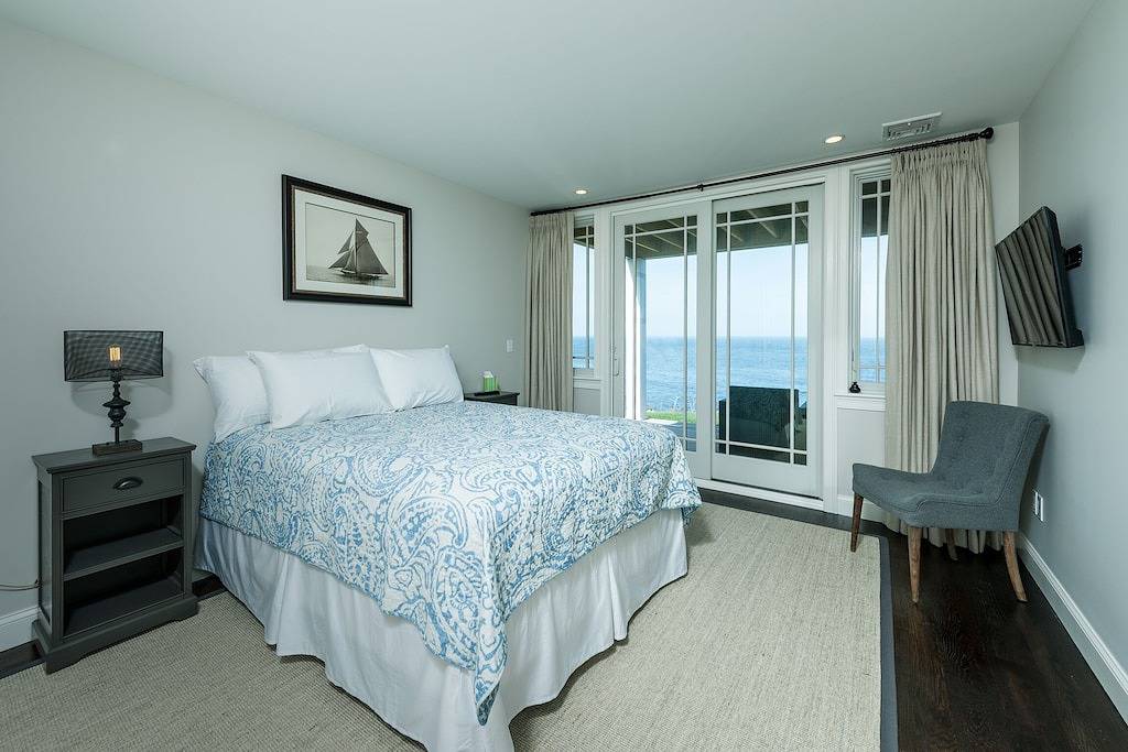 Brandneu mit erstaunlich freiem Blick auf das Meer 3 Schlafzimmer 2. 5 Bäder in York Beach, Cape Neddick