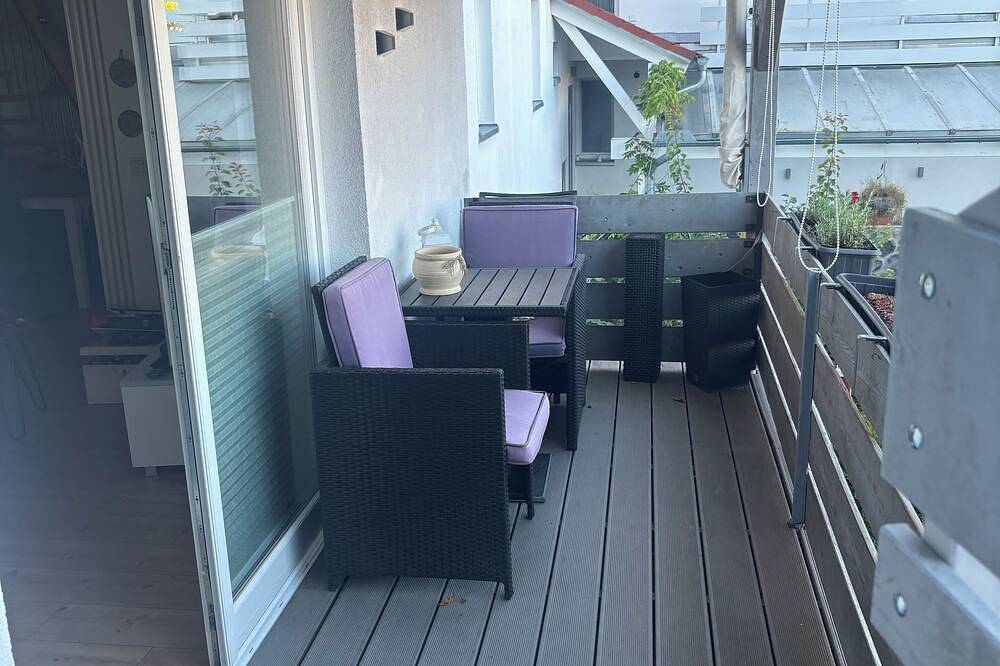 Ganze Wohnung, Ferienwohnung im Luftkurort, direkt gegenüber dem Schlosspark in Gedern, Wetterau