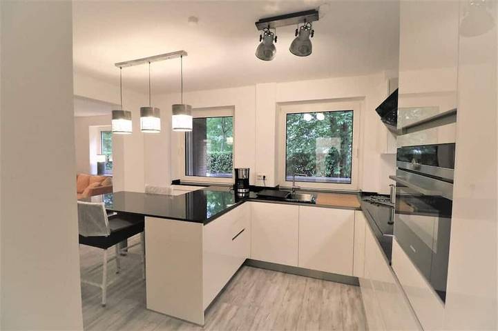 Ferienwohnung für 5 Personen, mit Terrasse und Garten in Leichlingen