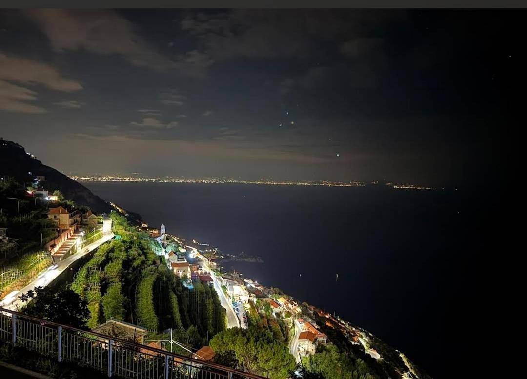 Al Chiar di Luna - Furore in San Michele Salerno, Furore