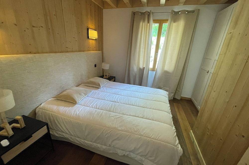Chalet Les Ecureuils Super Allos - 8 Personnes in Allos, Région Castellane