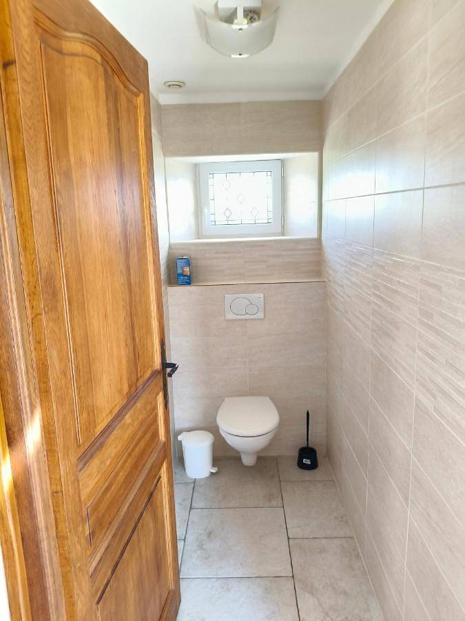 Location de vacances pour 4 personnes, avec terrasse, adapté aux familles à Saint-Genis-de-Saintonge - 4