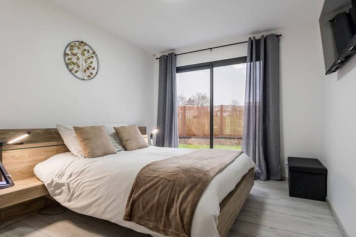 Gîte pour 7 personnes, avec jacuzzi et jardin à La Haie-Fouassière - 3