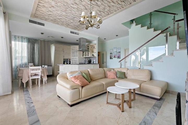 Casa rural para 10 personas, con piscina y sauna además de jardín y vistas en Ojén - 3