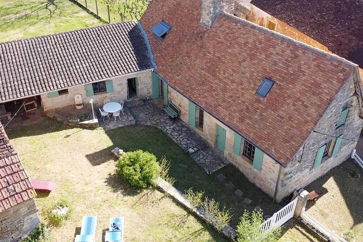 Location de vacances pour 6 personnes, avec Terrasse et Jardin à Granges-d'Ans