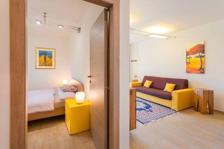 Gîte pour 5 personnes, avec balcon à Molveno - 2