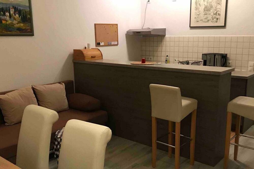 Ganze Wohnung, Moderne Wohnung, Randneustadt mit top Anbindung in Dresden-Neustadt, Dresden