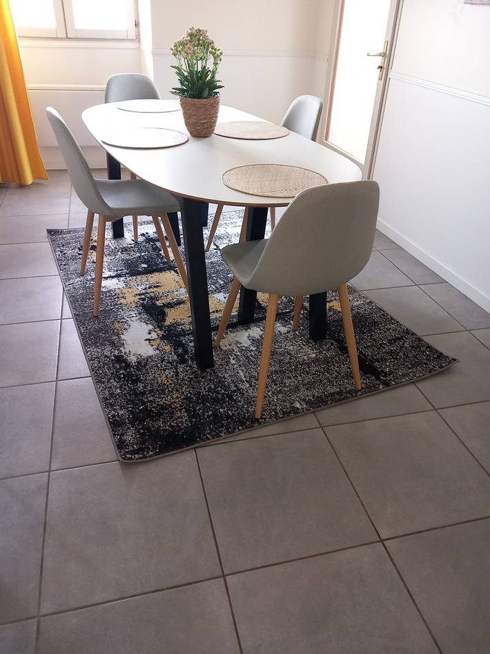 Gîte pour 5 personnes, avec piscine et terrasse, animaux acceptés à La Roque-Gageac - 4