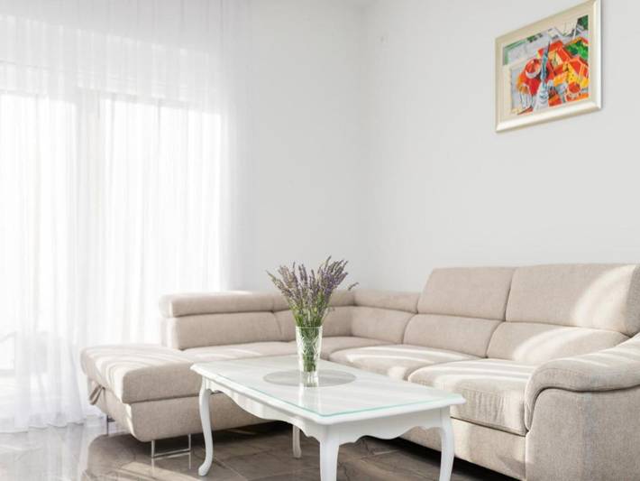Mihael Holiday House - Three Bedroom Holiday Home with jacuzzi in Zadar Stadt, Zadar (Kommun)