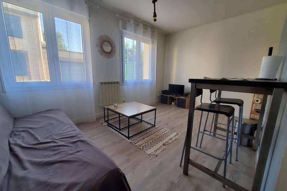 Entire apartment, Le Victor Verdure in Chartres, Chartres region