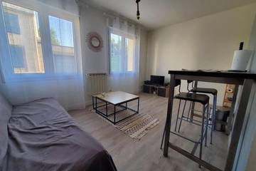Appartement De Vacances pour 2 Personnes dans Chartres, Région de Chartres, Photo 1