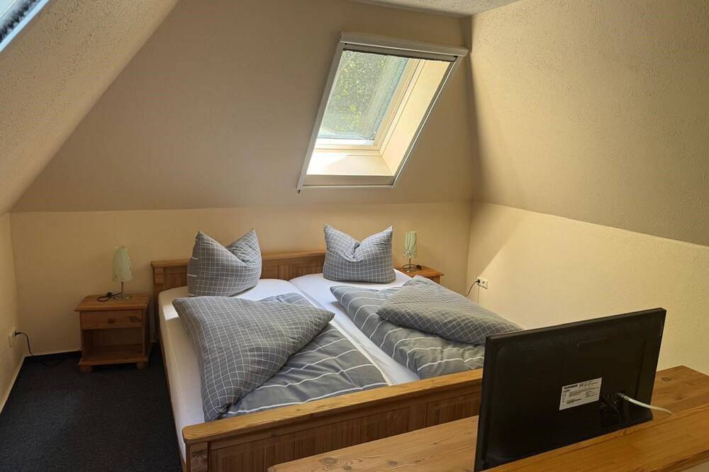 Ganze Wohnung, Charmante Ferienwohnung in Neukloster mit Terras in Neukloster, Nordwestmecklenburg (Wismar und Umgebung)