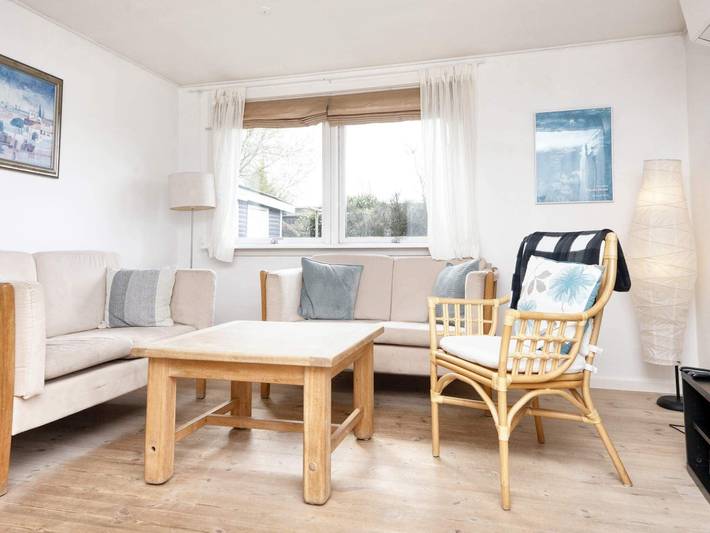 Ferienhaus für 6 Personen, mit Terrasse und Garten in Høll - 3