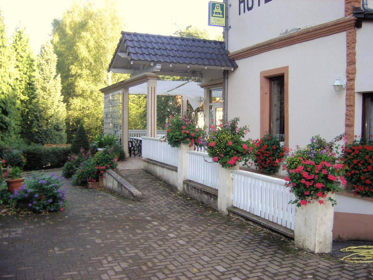 Auberge Des Mésanges in Meisenthal, Sarreguemines