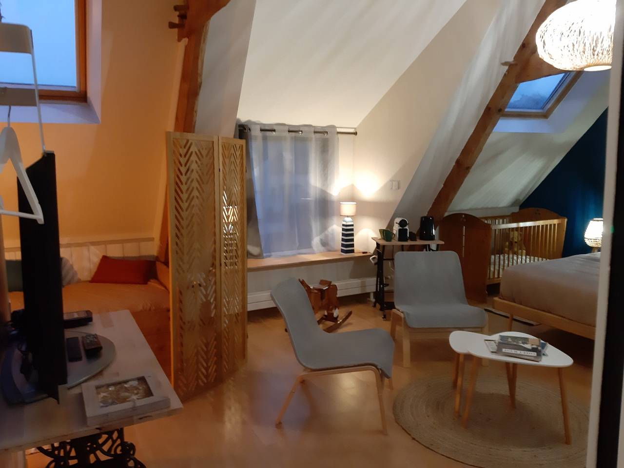 Bed and Breakfast « Embellie - Chambres d’hôtes » avec terrasse, jardin et Wi-Fi partagés in Baden (France), Côte des Mégalithes